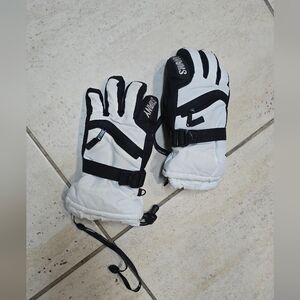Stylish Black and White Snow Gloves